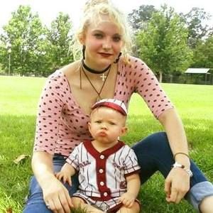 Meet your Posher, Julia m